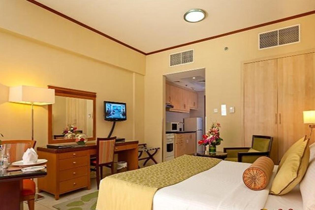 Chelsea Gardens Hotel Apartment Dubai Exterior foto