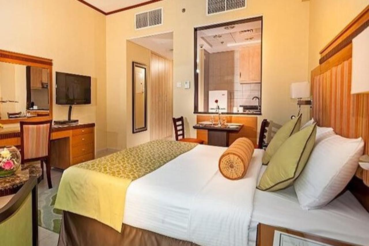 Chelsea Gardens Hotel Apartment Dubai Exterior foto