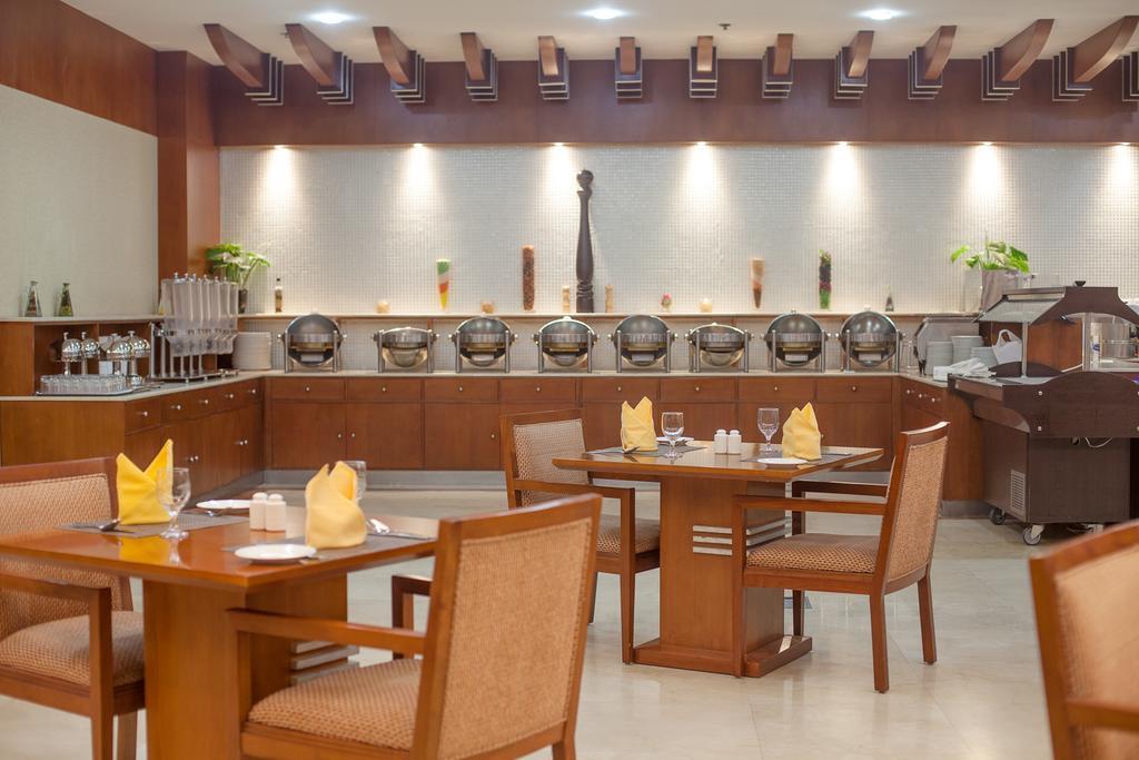 Chelsea Gardens Hotel Apartment Dubai Exterior foto