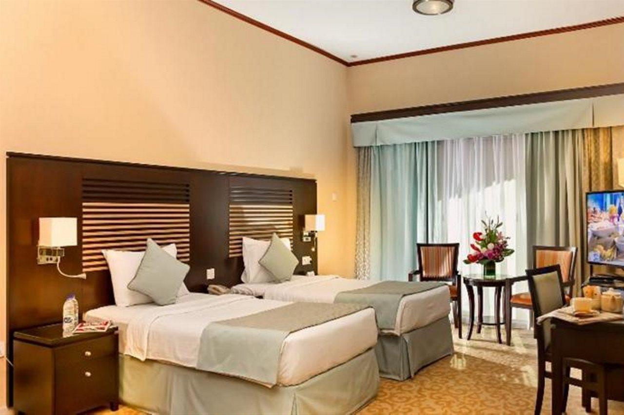 Chelsea Gardens Hotel Apartment Dubai Exterior foto