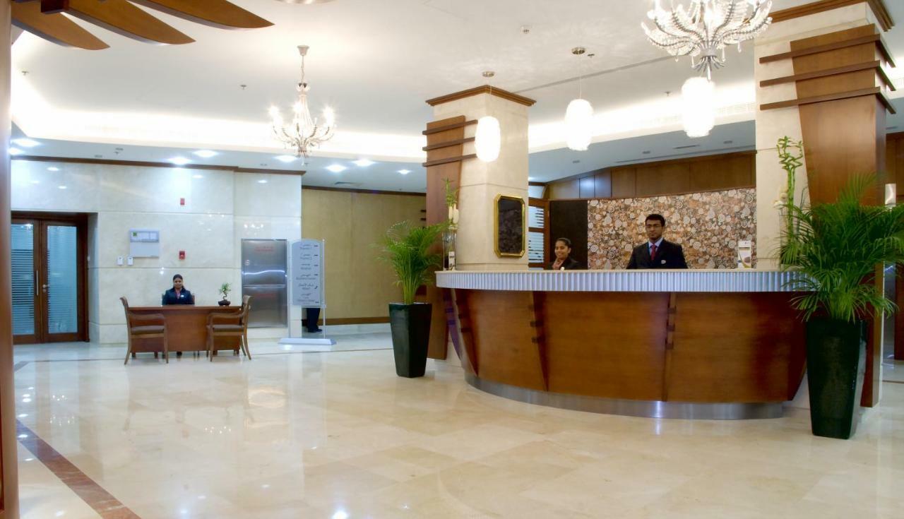 Chelsea Gardens Hotel Apartment Dubai Exterior foto
